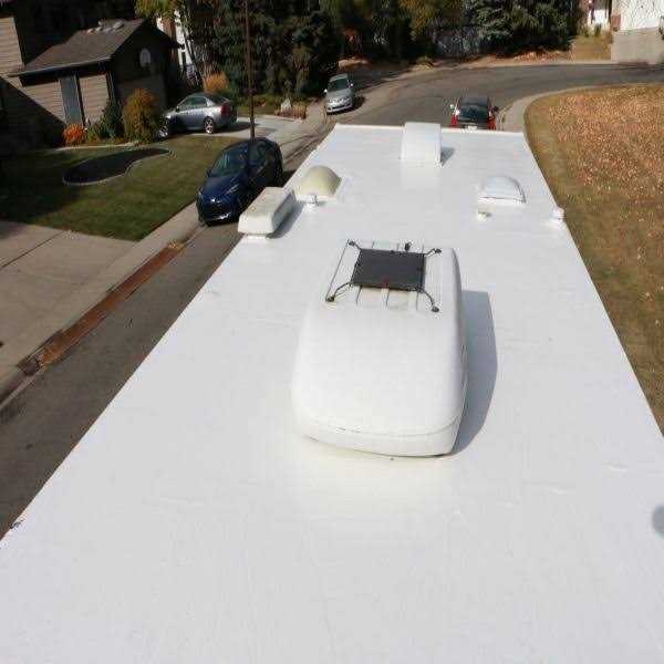 Ziollo RV Flex Repair 100% Silicone RV Roof Sealant Epdm Rubber Coating to Waterproof Metal and Fiberglass on Motorhomes - Shop Hardware Tools Online Store