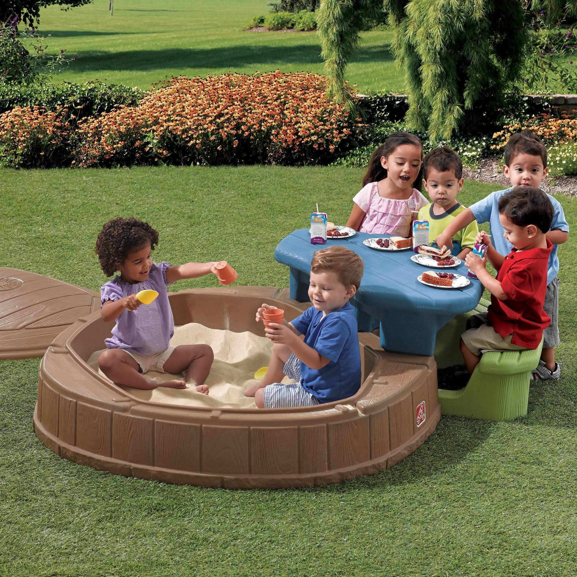 Step2 Naturally Playful Summertime Play Center - Sandbox
