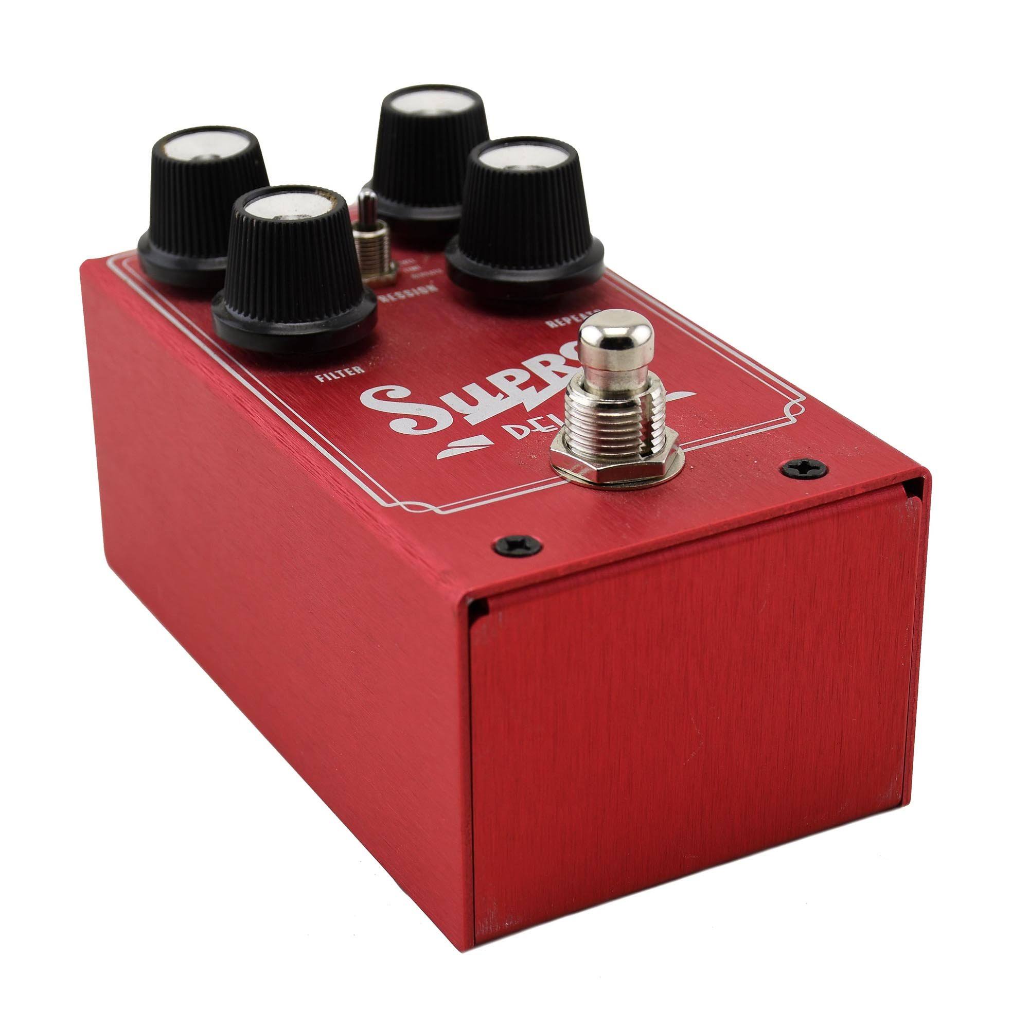 Supro 1313 Analog Delay Pedal