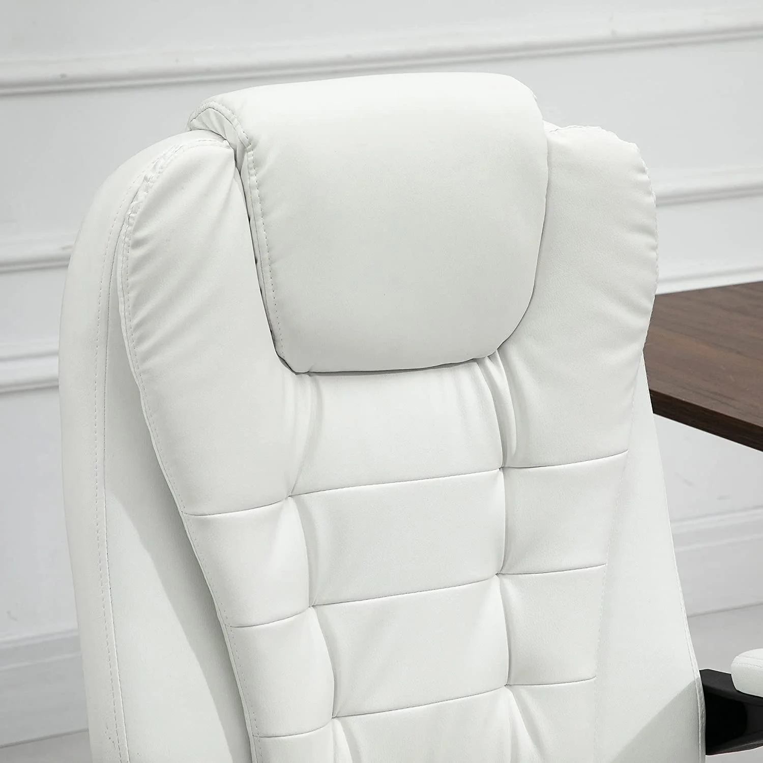 Vibrating Massage Office Chair, High Back Executive Recliner With Lumbar Support, Footrest, Reclining Back, Adjustable Height, White