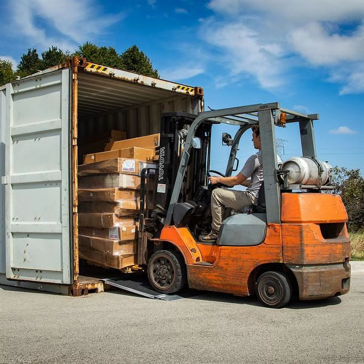 48in x 45in HD Ramps Grit-Coat Shipping Container Ramps - 8,000 lb. Capacity