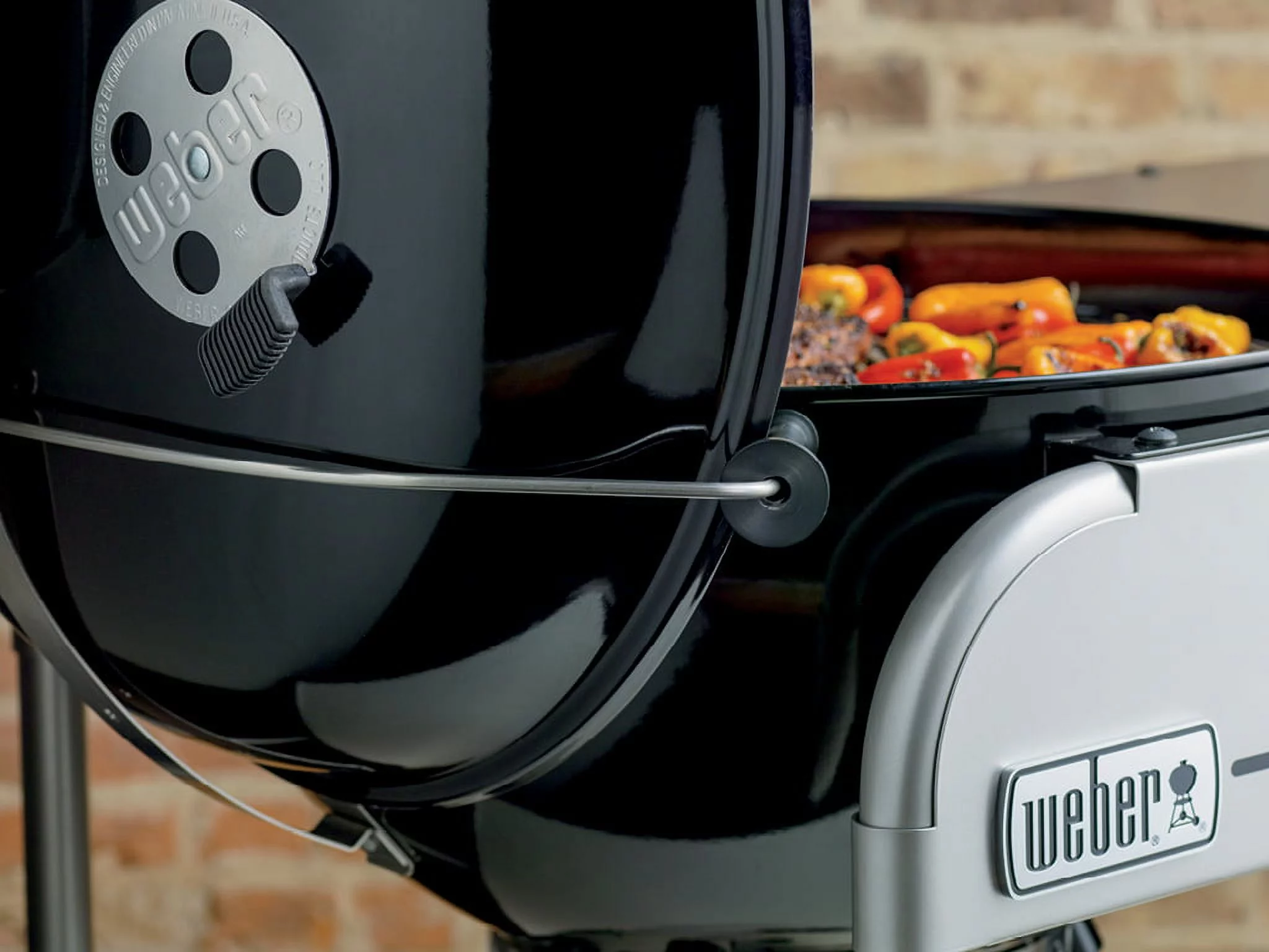 Weber Performer Deluxe 22" Black Charcoal Grill