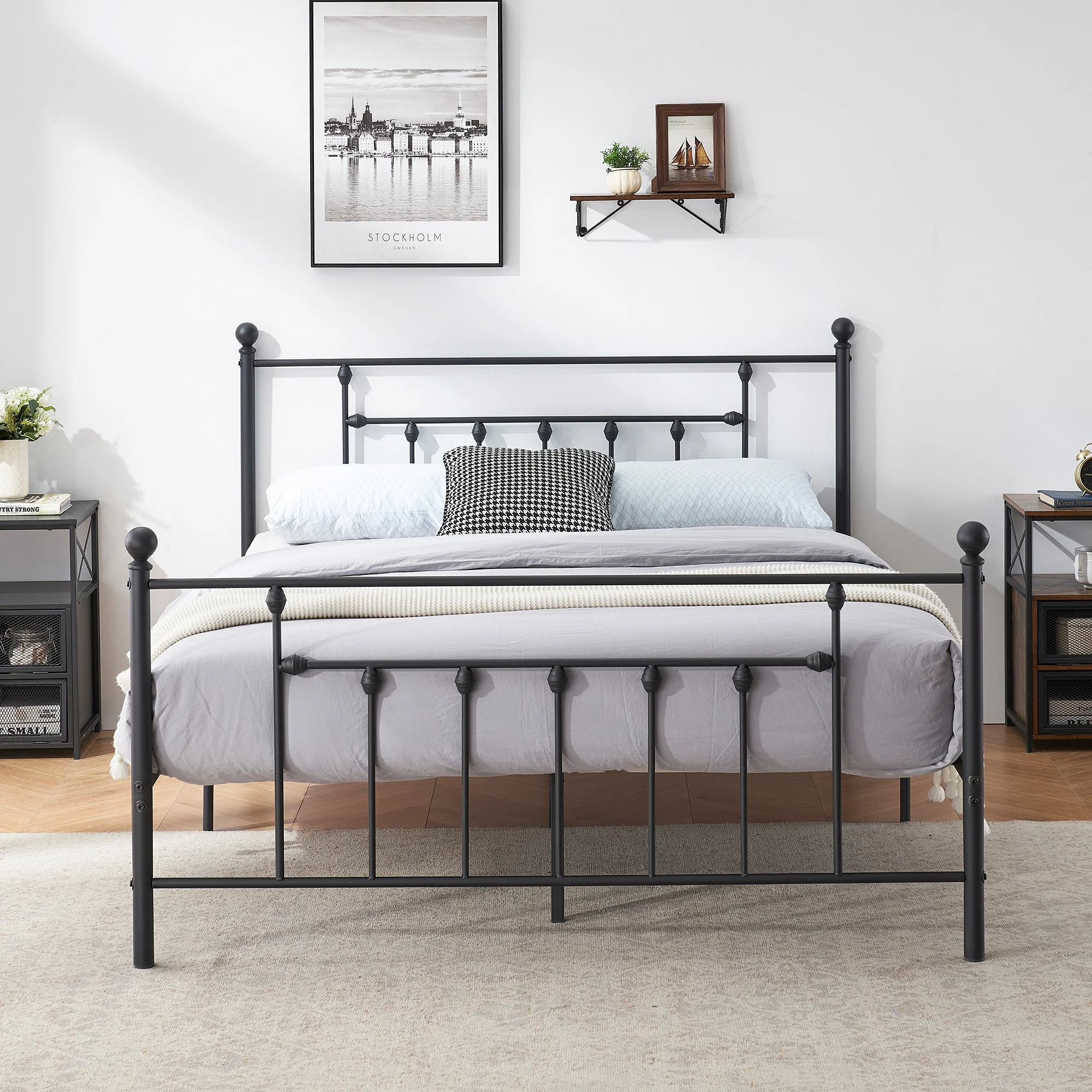 VECELO Metal Bed Platform Frame with Headboard and Footboard, Mattress Foundation, Queen Size, Black