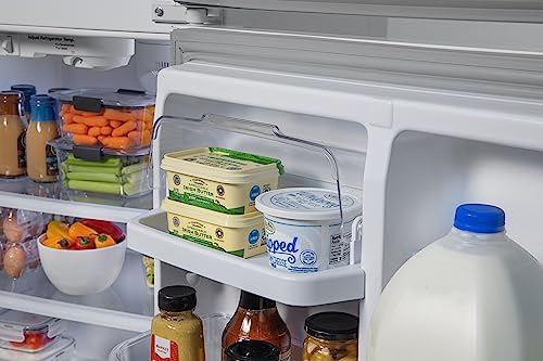 WINIA WTE18HSSMD 18 Cu. Ft. Top Mount Refrigerator With Factory Installed Ice Maker