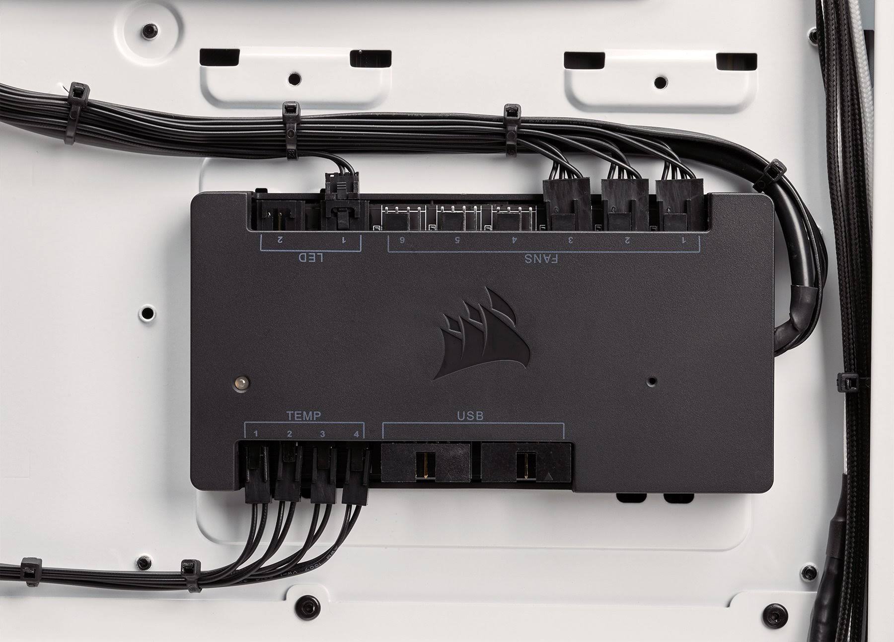 Corsair Commander PRO Fan Controller