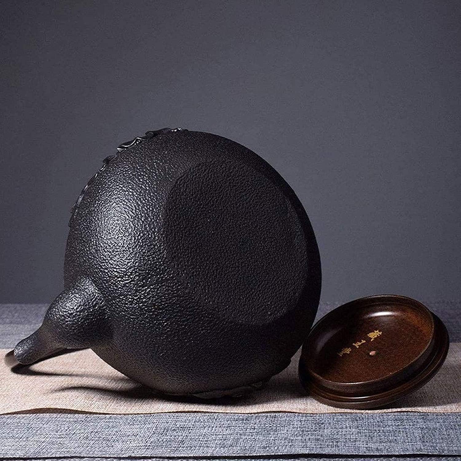 Japanese Style Cast Iron Teapot with Infuser 1200Ml Cast Iron Tea Kettle with Anti Rust Inner and Copper Lid Teapot for Electric Ceramic Stove As Gift Black Retro Teapot