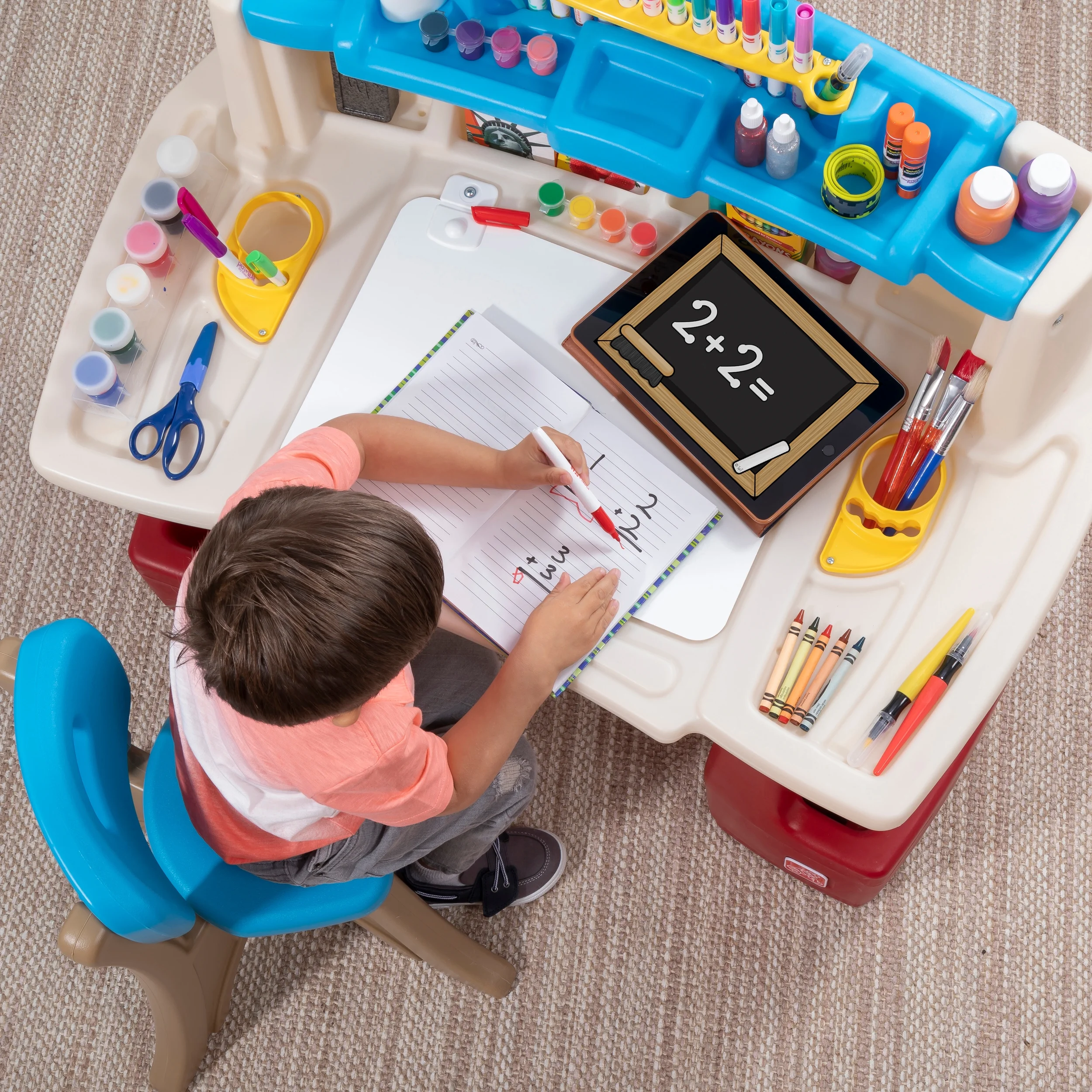 Step2 Deluxe Art Master Desk Plastic Kids Activity Center and Table