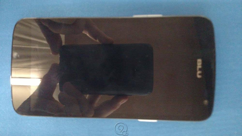 BLU Studio X Plus - 3G smartphone - dual-SIM - RAM 1 GB / 8 GB - microSD slot - LCD display - 5.5x22 - 1280 x 720 pixels - rear