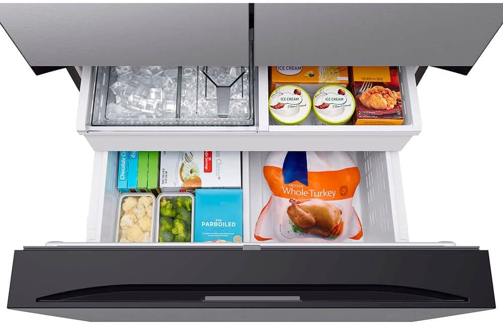 SAMSUNG RF30BB6200QL 30 Cu. Ft. Stainless Steel Bespoke 3-Door French Door Refrigerator