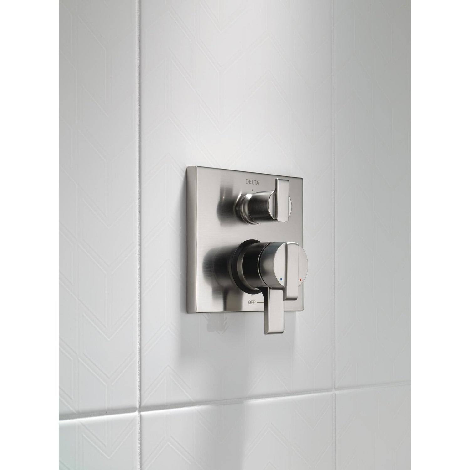 Delta T27867-RB Ara Angular Modern Monitor 17 Series Valve Trim with 3-Setting Integrated Diverter Venetian Bronze