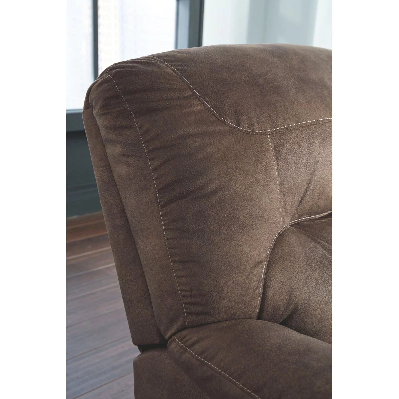 Signature Design by Ashley Bolzano Reclining Loveseat in Coffee