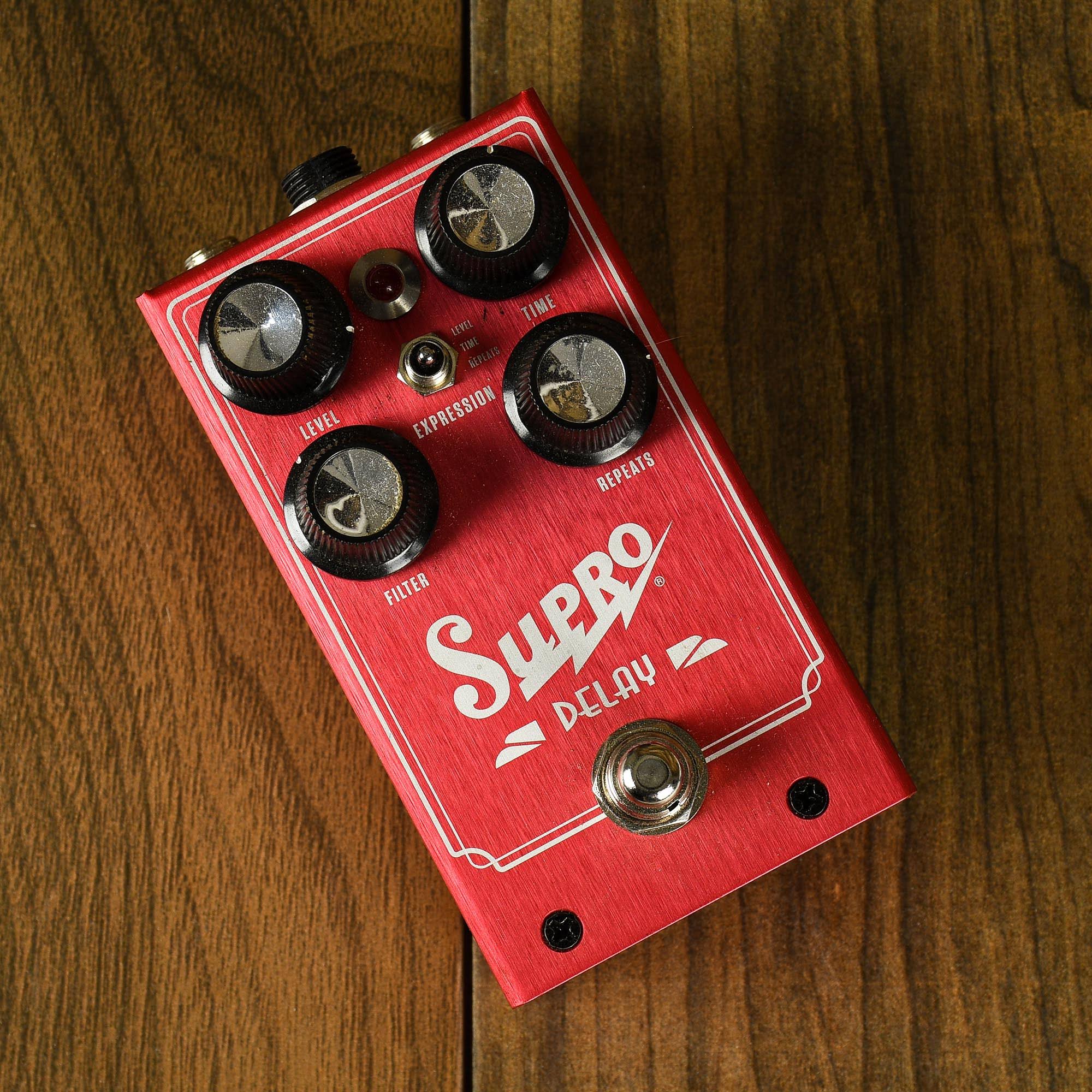 Supro 1313 Analog Delay Pedal