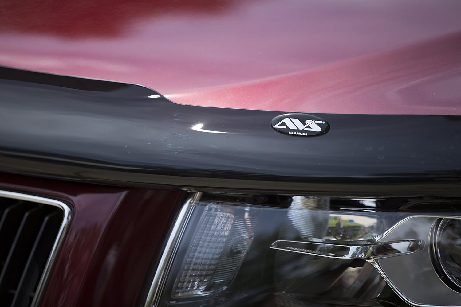 Auto Ventshade AVS 25073 Bugflector II Dark Smoke Hood Shield for 2011-2020 Jeep Grand Cherokee Pack of 2