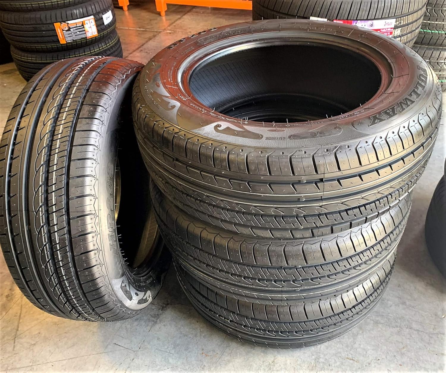 Fullway HP208 All-Season Performance Radial Tire-205/70R15 205/70/15 205/70-15 96H Load Range SL 4-Ply BSW Black Side Wall Pack of 2