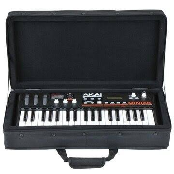 SKB 1SKB-SC2714 27 x 14 Inches Controller 4-Inch Soft Case
