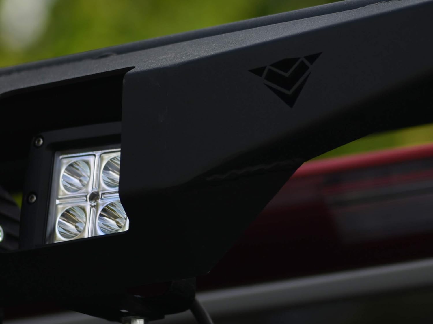 Armordillo USA 7161887 CR-M Chase Rack W/LED Shroud for Full Size Trucks