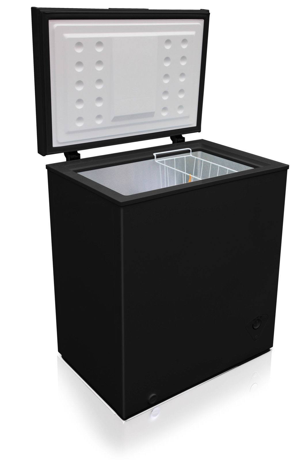 Arctic King 5.0 Cu ft Chest Freezer, Black