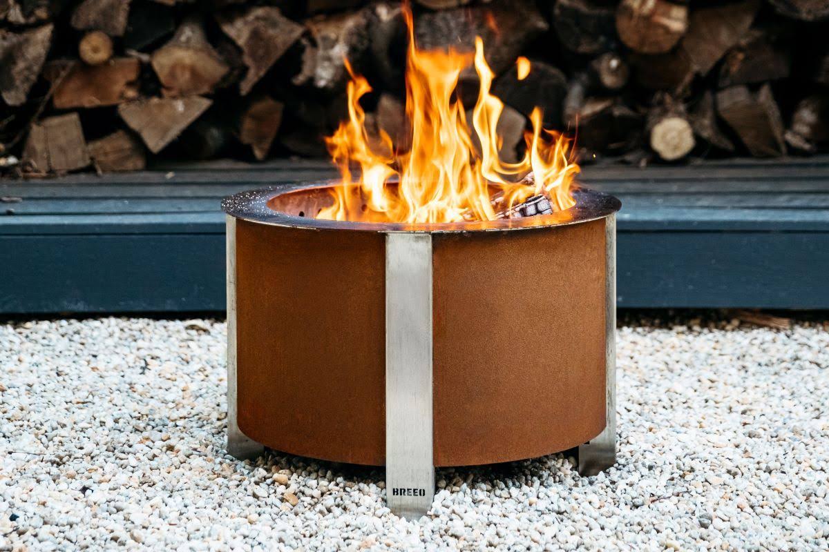 Breeo x Series 19 Smokeless Fire Pit | Stainless Steel | with SearPlate Rim | American Made