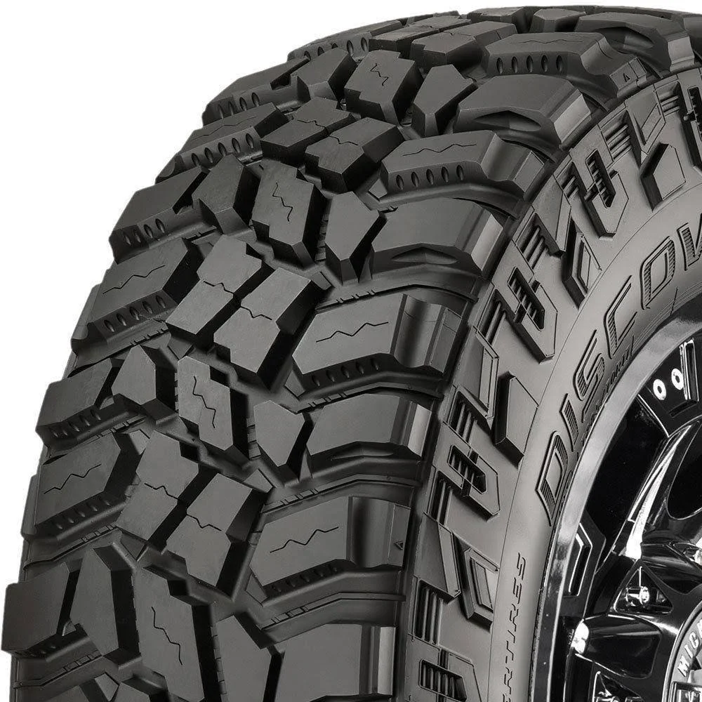 Cooper Discoverer STT Pro LT305/55R20 E 121Q Tire