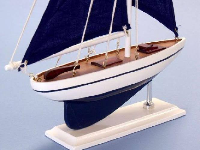 Hampton Nautical Pacific Sailer Sails Boat, 17 inch, Blue