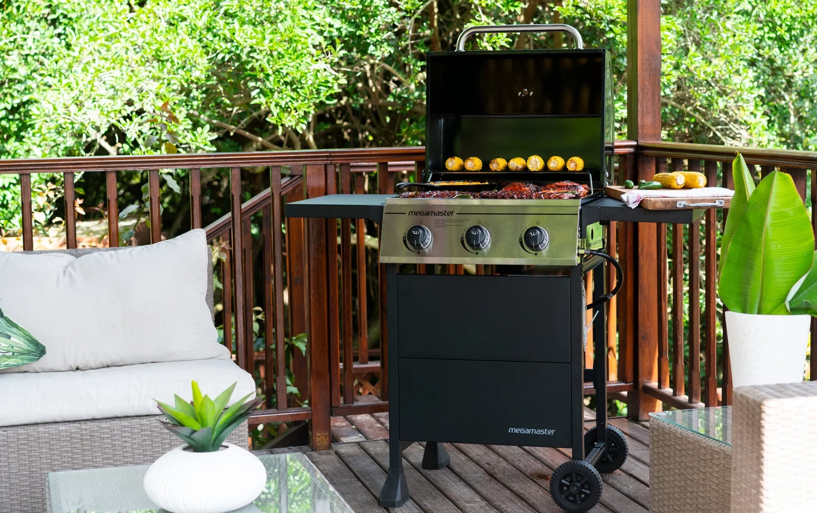 Megamaster 3 Burner Gas Grill, Liquid Propane
