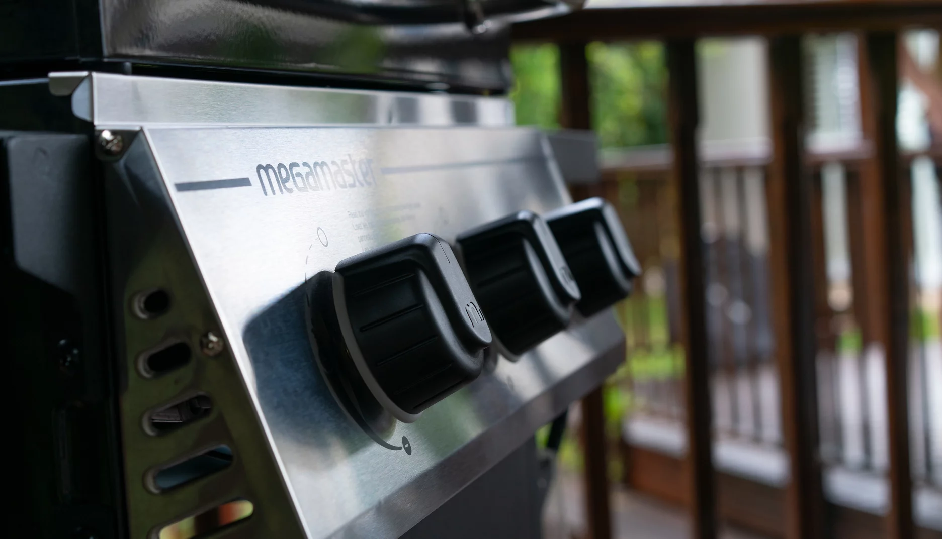Megamaster 3 Burner Gas Grill, Liquid Propane