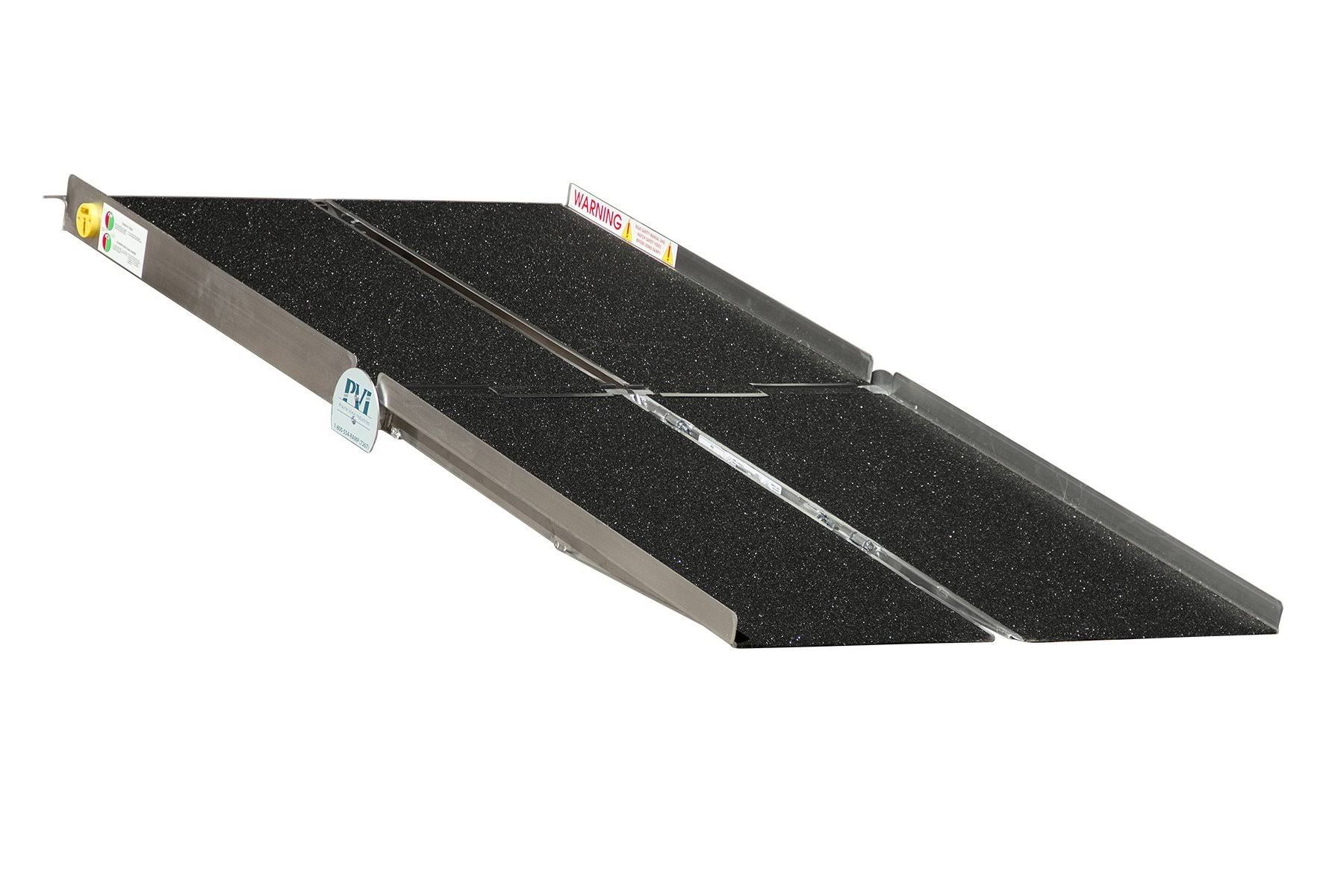 Portable 5-Foot Multifold Ramp
