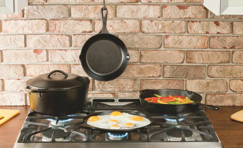 Lodge Pro-Logic Seasoned Cast Iron Dutch Oven - 7 Quart Cast Iron Camping