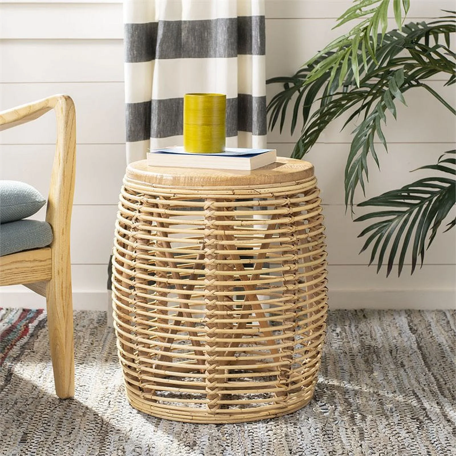 Home Square 18" Round Rattan Accent End Table in Natural - Set of 2