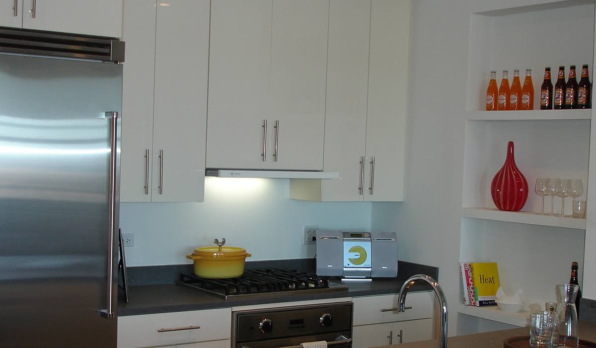 Faber 30x22 Cristal 600 CFM Convertible Under Cabinet Range Hood in Stainless Steel CRIS30SS600