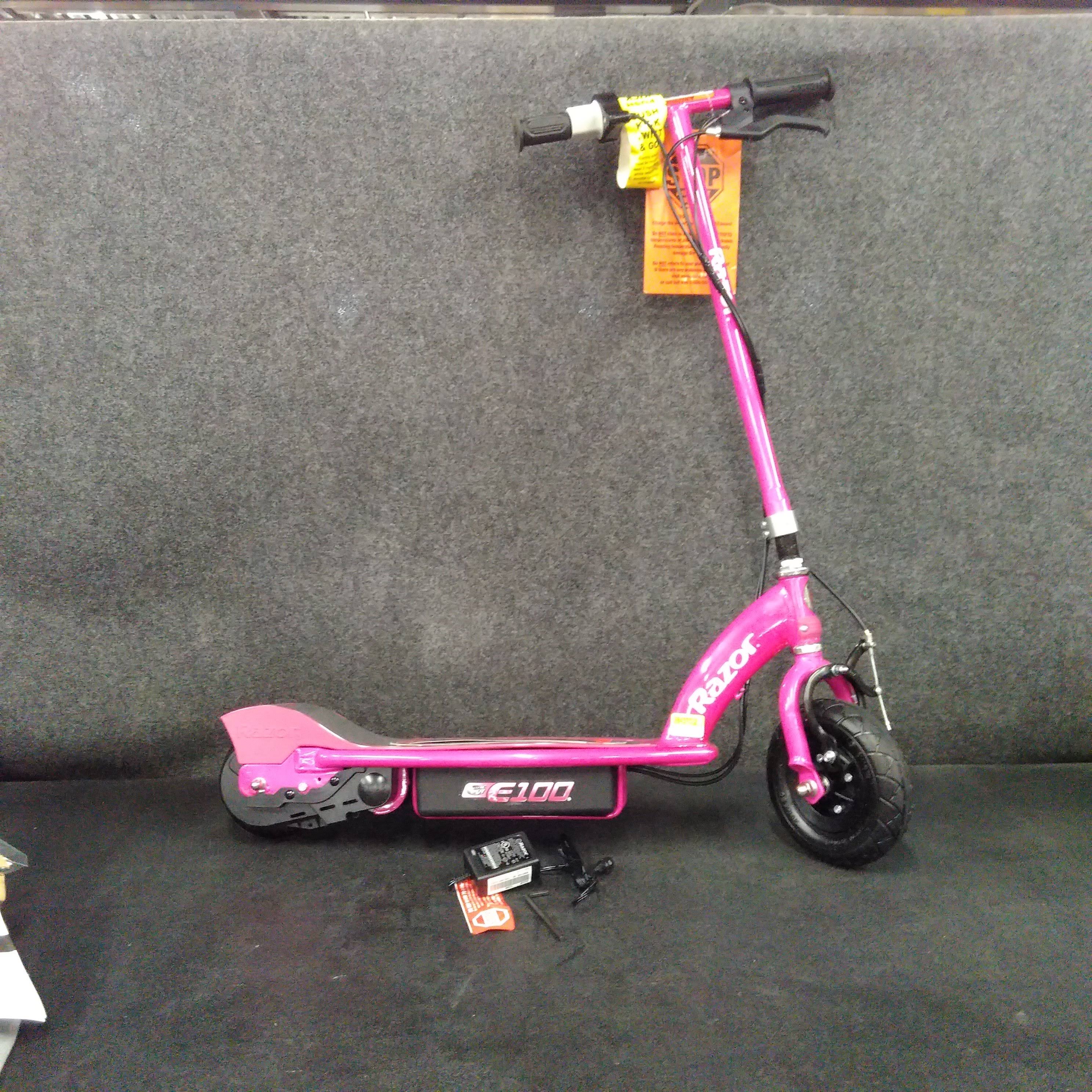 Razor E100 Electric Scooter (Pink)