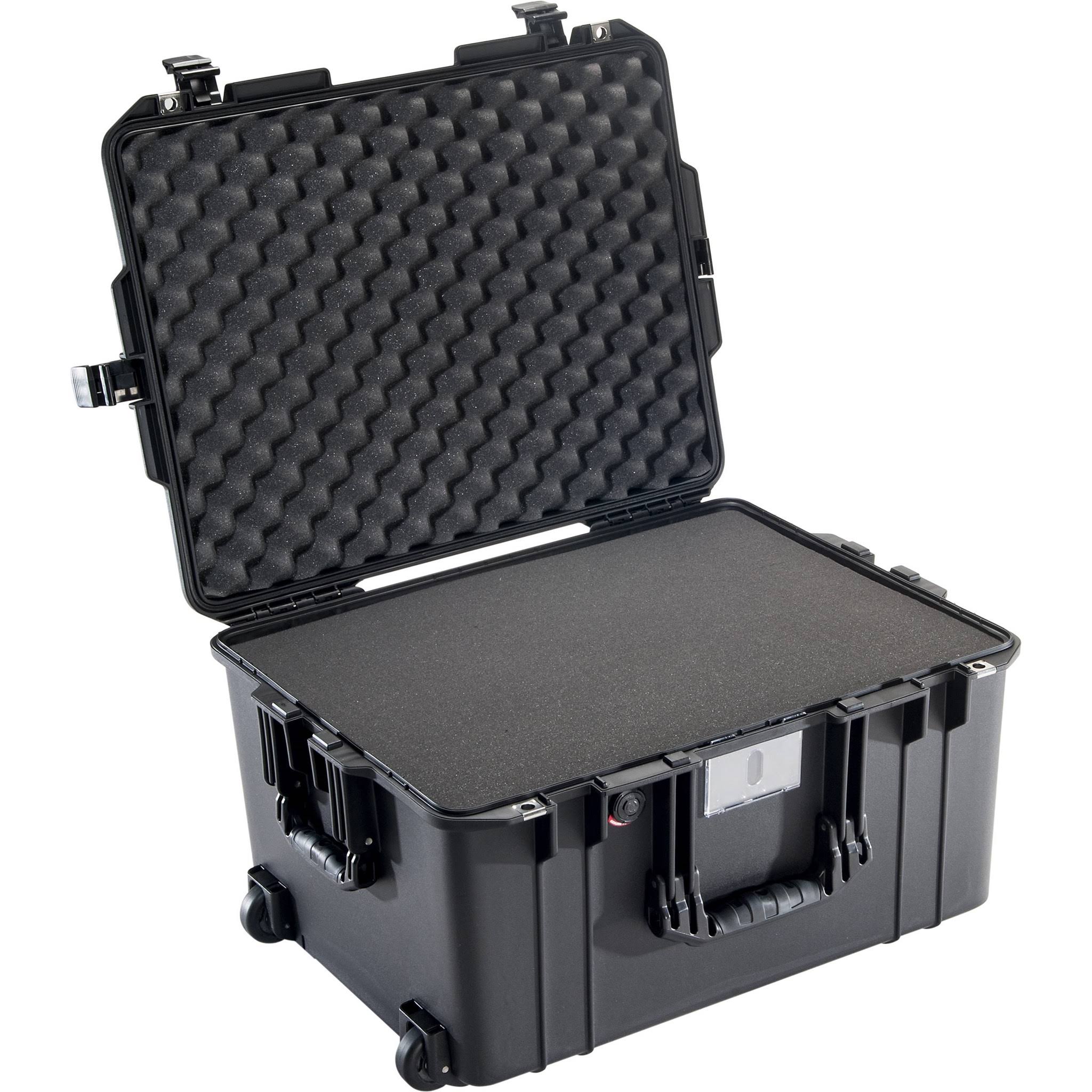 Pelican 1607 Protector Case with Pick N Pluck Foam, Black