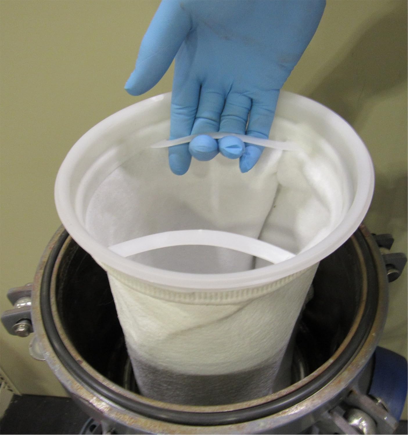 PRM 0.5 Micron Liquid Filter Bags (Qty. 50), Industry Size #2 (7-1/16" x 32"), Polyester Felt with Polypropylene Ring