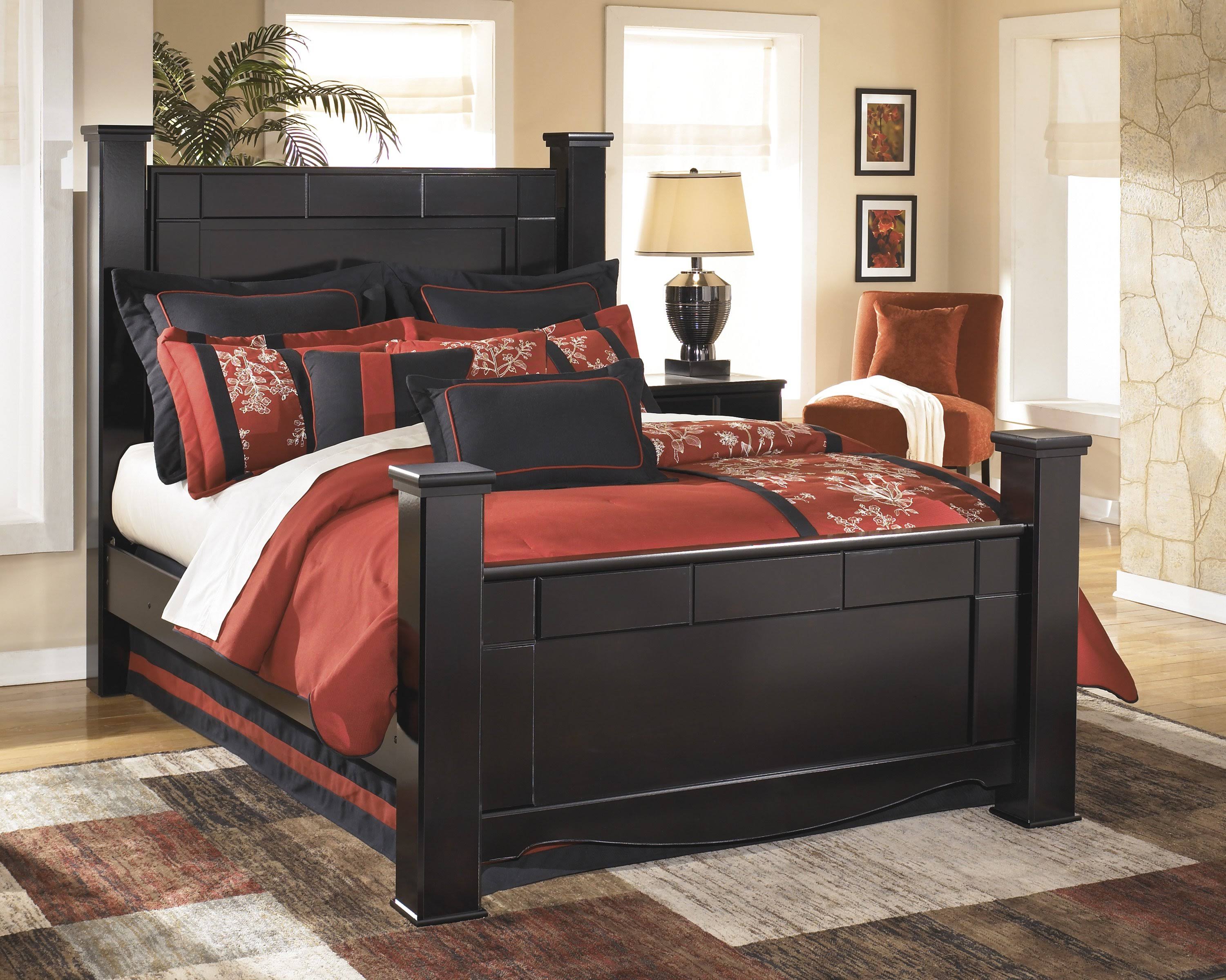 Signature Design by Ashley Shay Almost Black Queen Poster Footboard