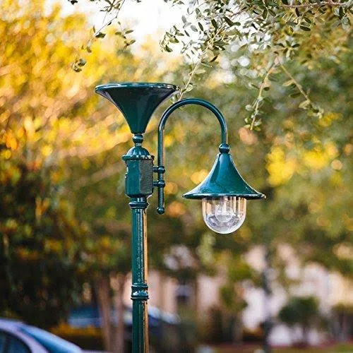 Gama Sonic Everest Solar Lamp Post, Green