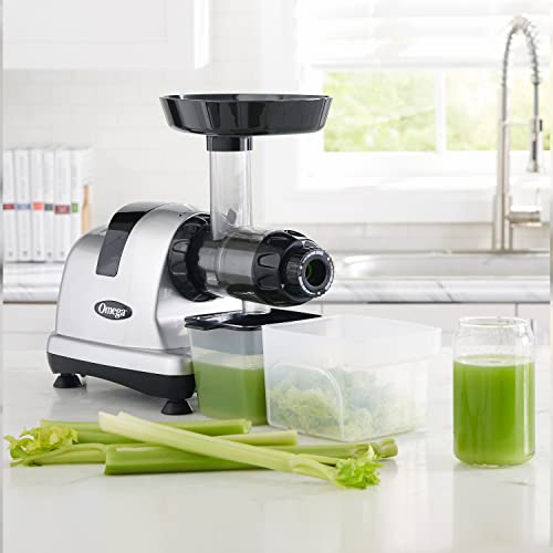 Omega MM900HDS Medical Medium Celery Juicer Slow Masticating High Juice Yield Adjustable Dial, 200-Watt, Silver