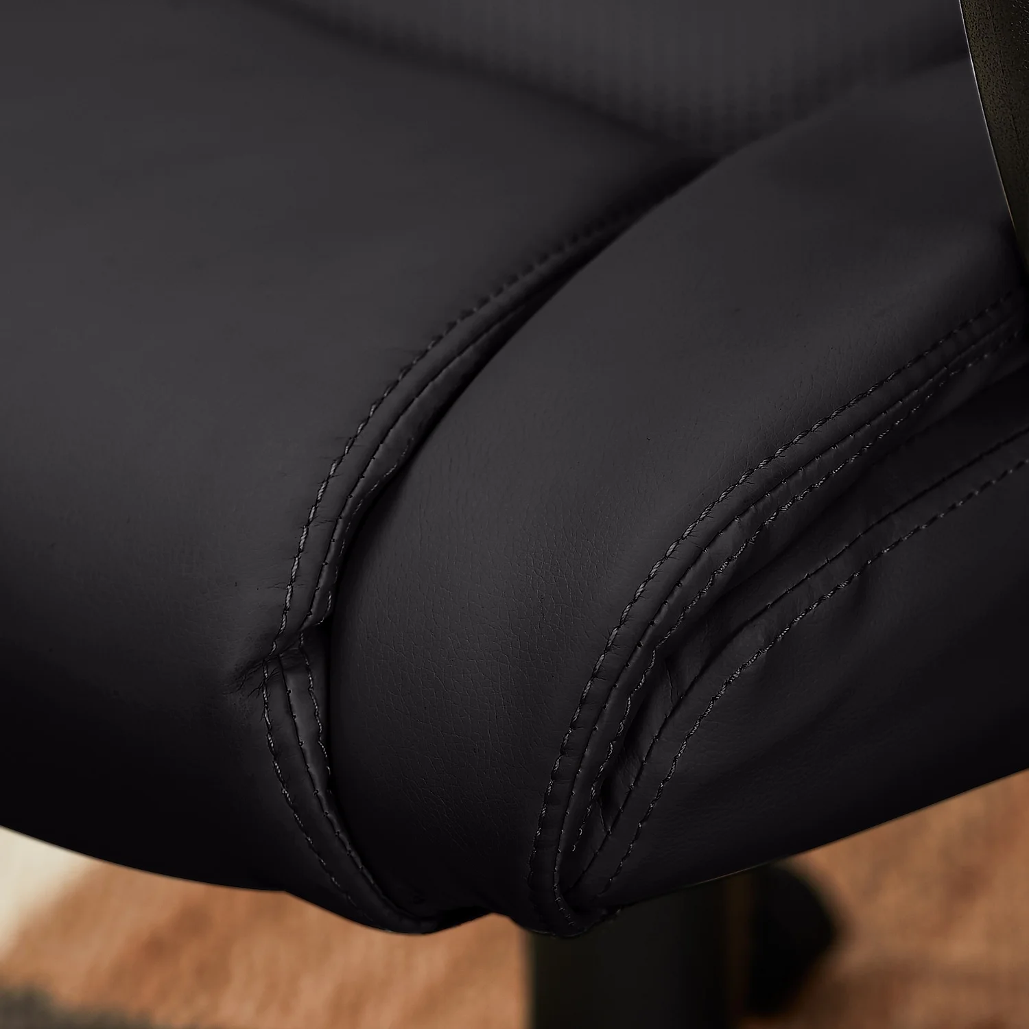 Serta Bonded Leather Executive Chair Black (CHR200097) 43672OSS