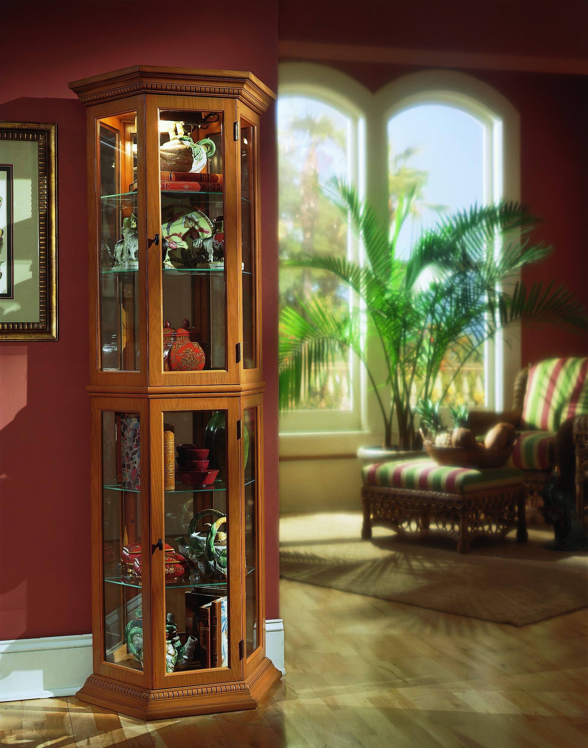 Pulaski 20854 English Oak II Curio