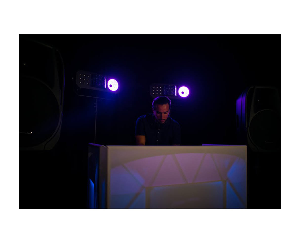 American DJ BB-FX3 Startec Boom Box 3-in-1 Effects Light