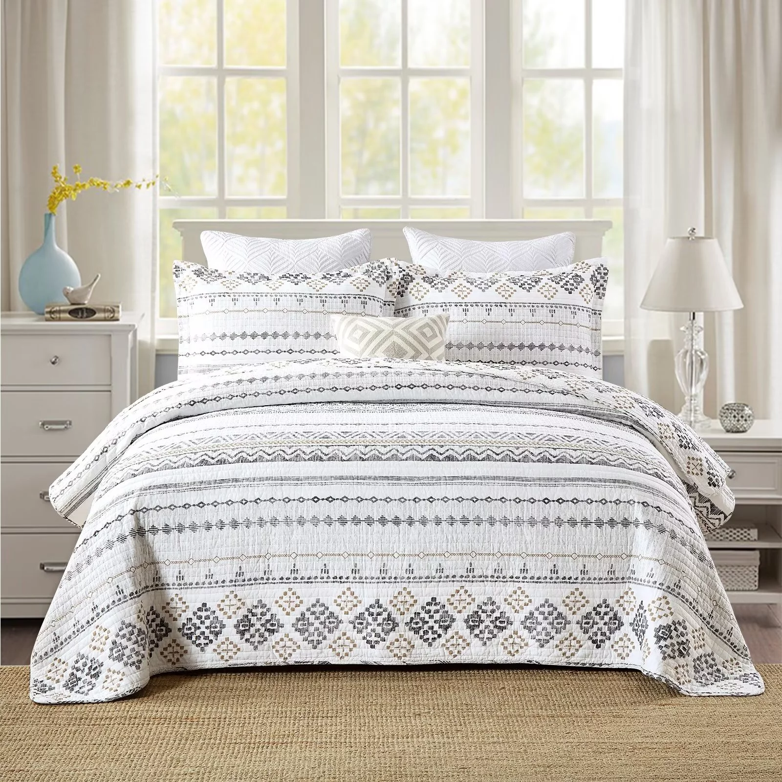 Bedduvit 100% Cotton King Size Quilt Set - Bohemian White & Charcoal Geometric Striped Quilt King, Boho Breathable Bedspread for All Season, 3-Piece Lightweight Summer Comforter Bedding Set, 98"x106"