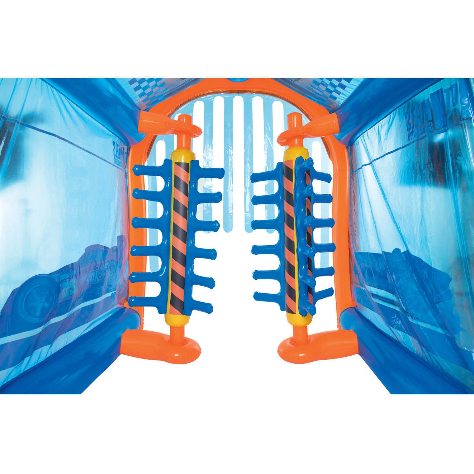 Hot Wheels Inflatable Car Wash Play Center