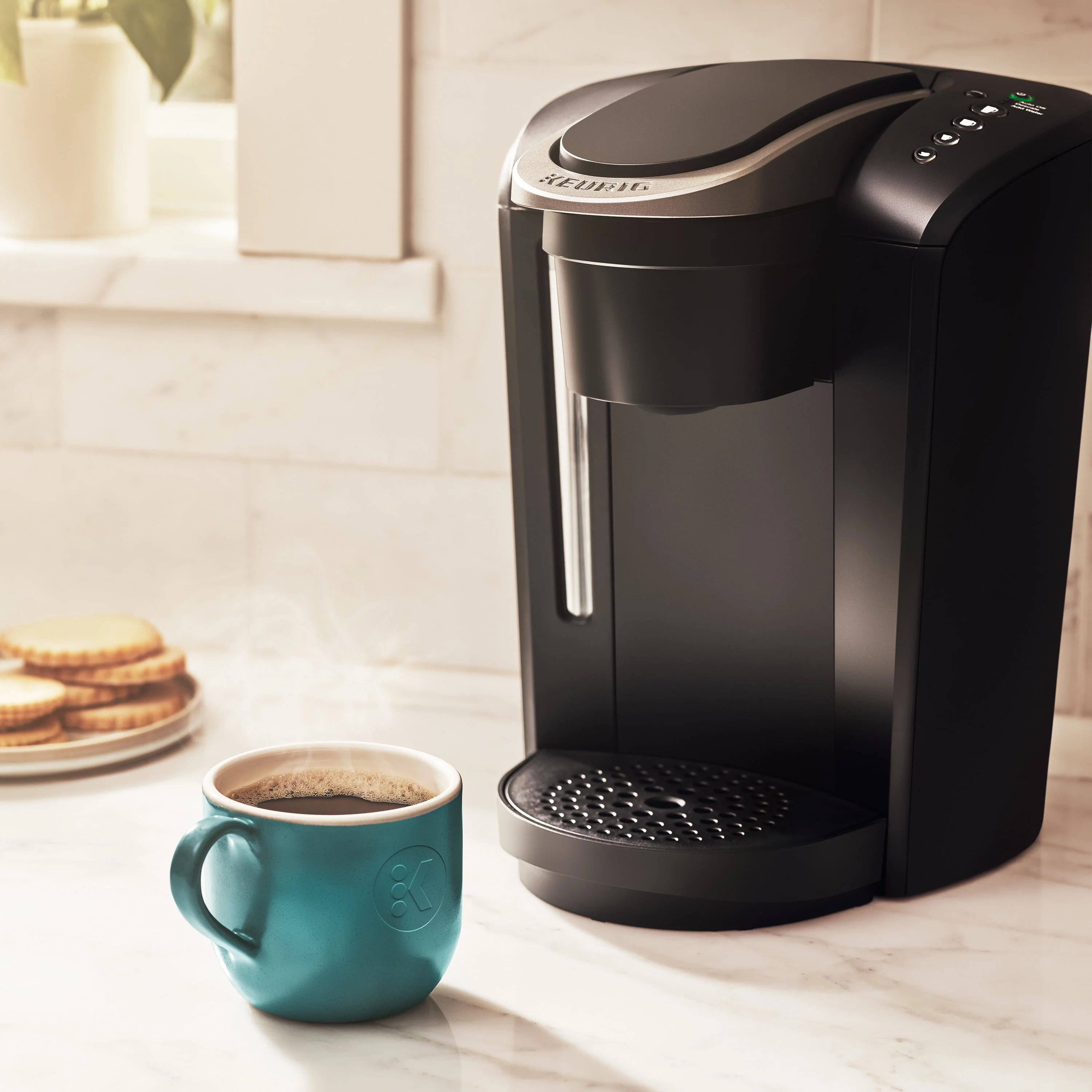Keurig K-Select Single-Serve K-Cup Pod Coffee Maker with 12oz Brew Size, Strength Control, Matte Black