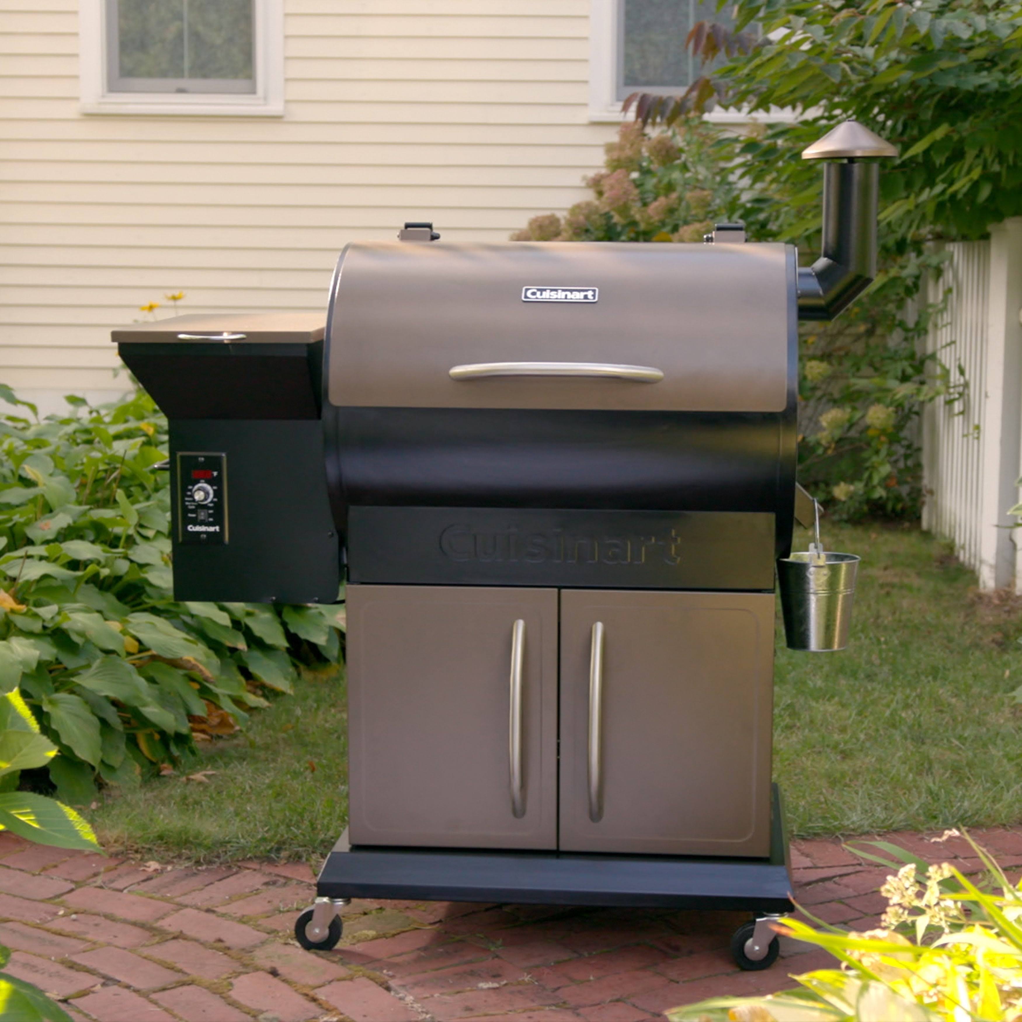 Cuisinart CPG-6000 Deluxe Wood Pellet Grill and Smoker