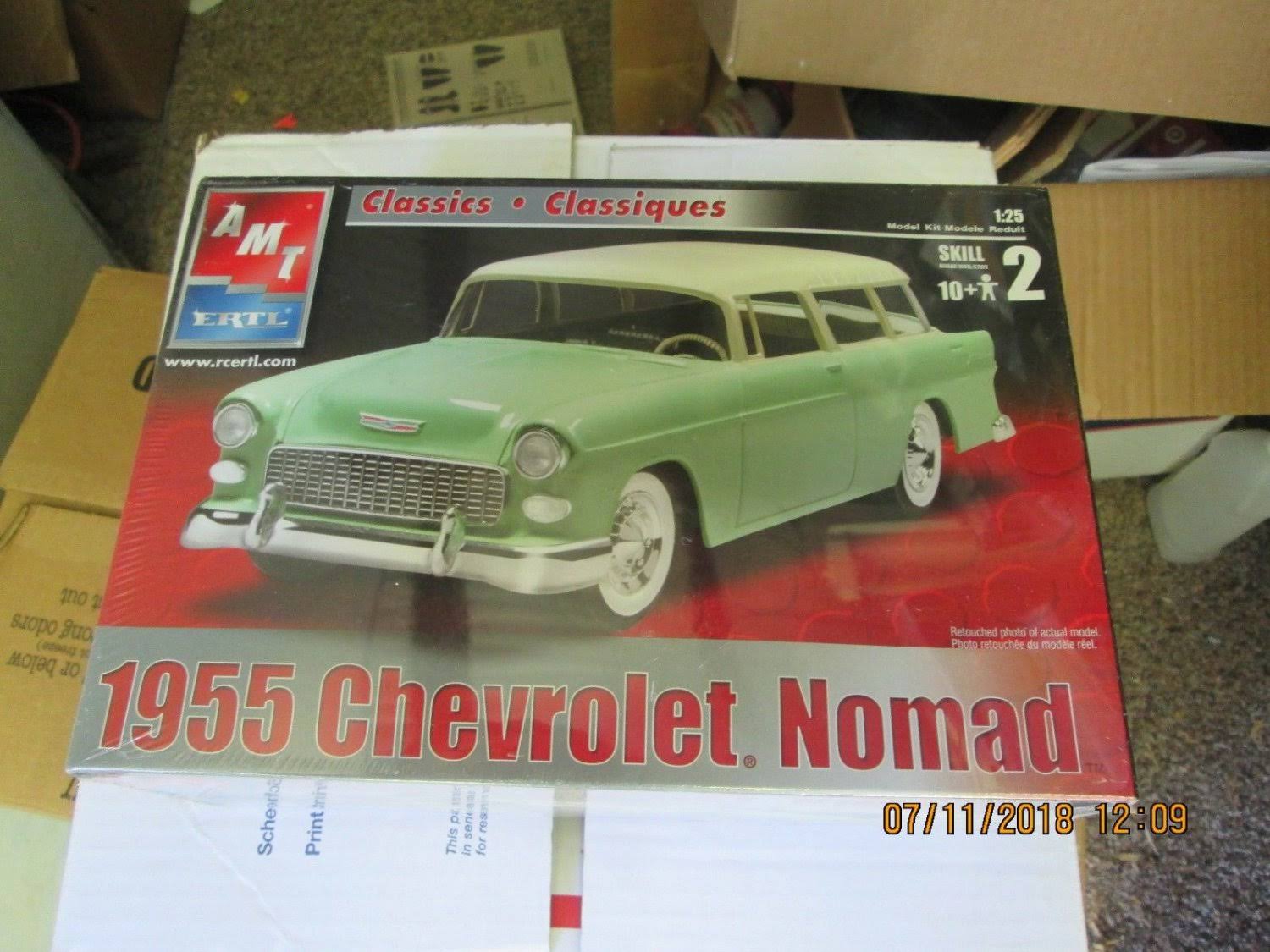 AMT 1955 Chevrolet Nomad - 1/25 Scale
