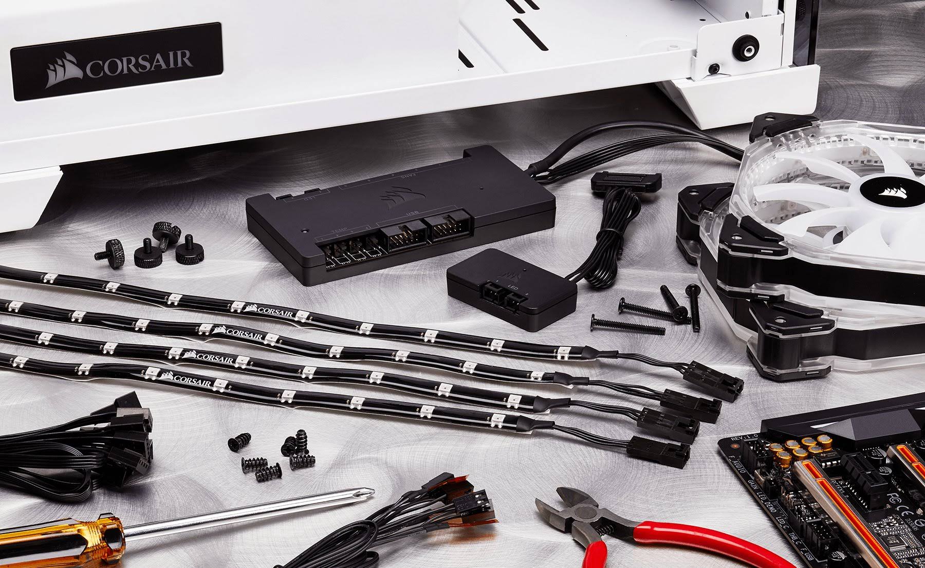 Corsair Commander PRO Fan Controller