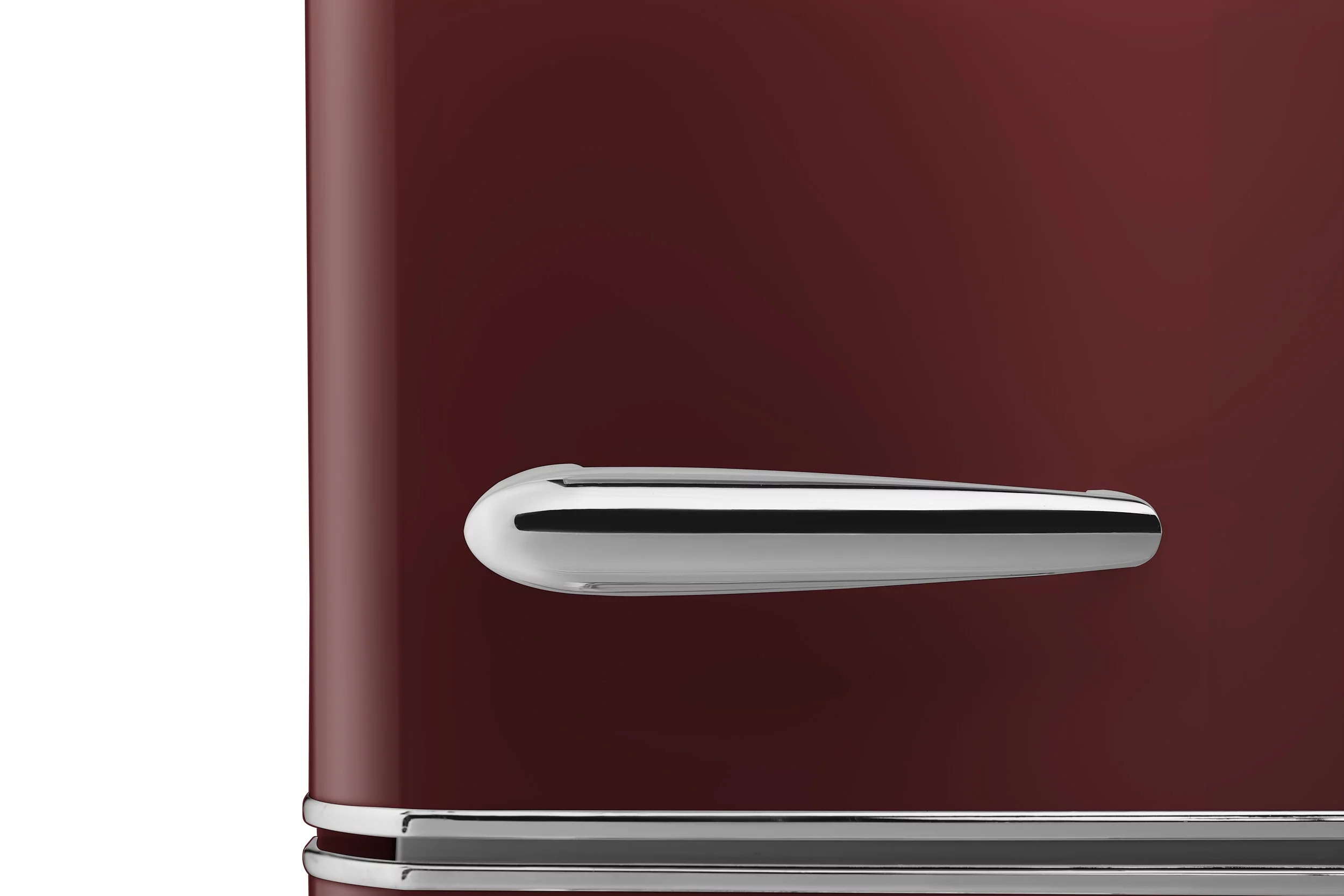 iio 7 cu. ft. Retro refrigerator with bottom freezer