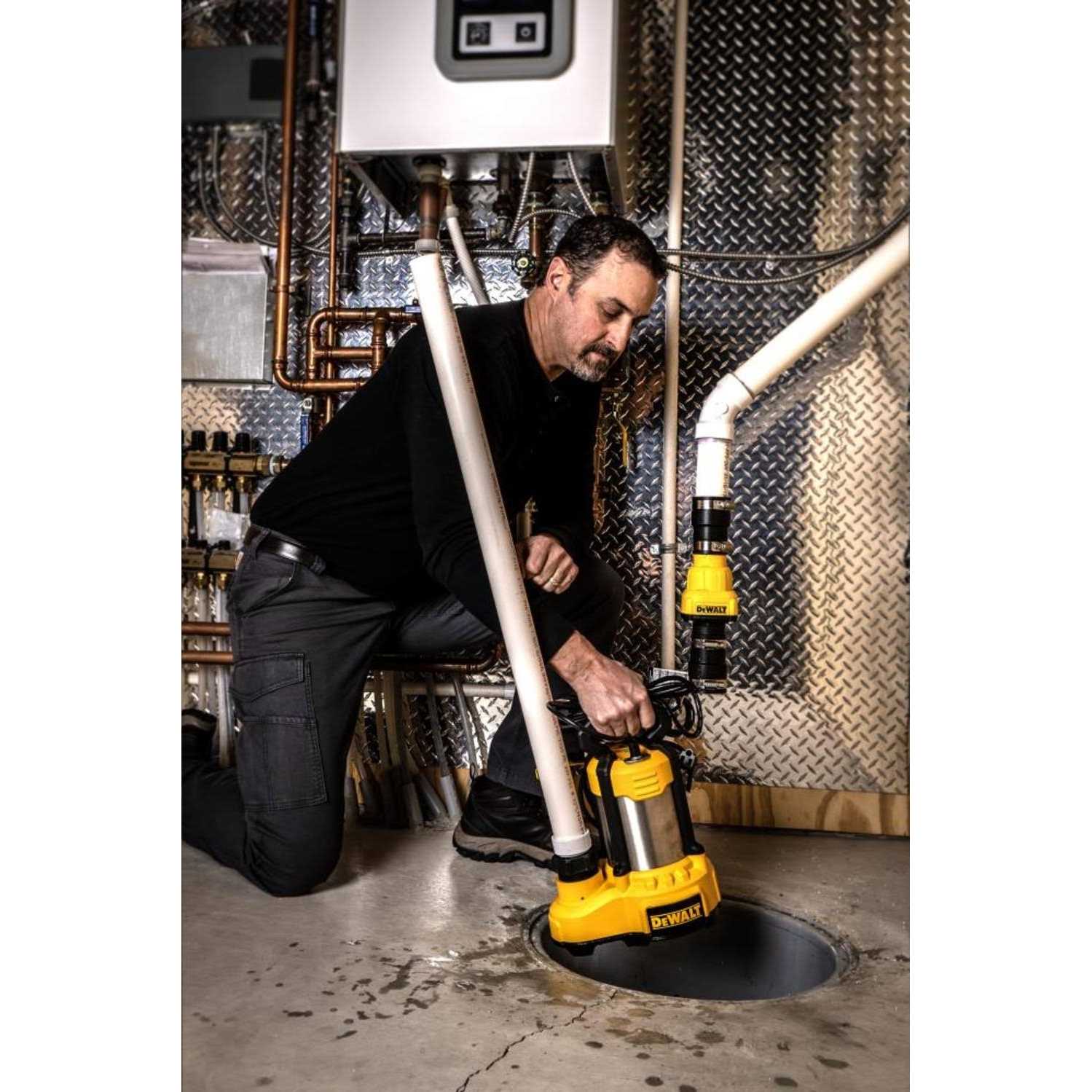 DEWALT Submersible Sump Pump 1/2 HP Stainless Steel/Cast Iron Vertical - Shop Hardware Tools Online Store