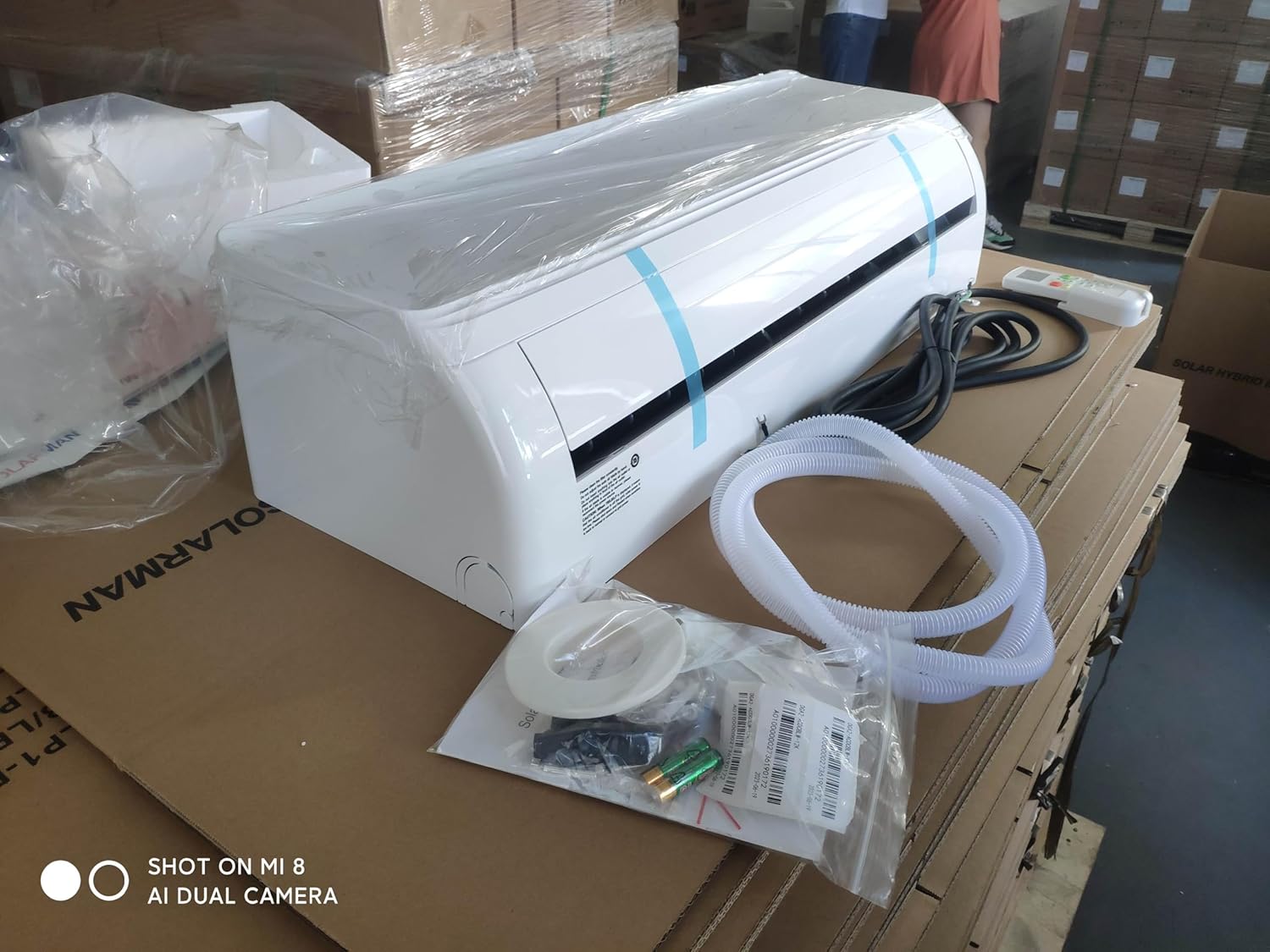 JNTECH 18000BTU Solar ACDC Inverter Ductless Mini Split Air Conditioner & Heater, Multi