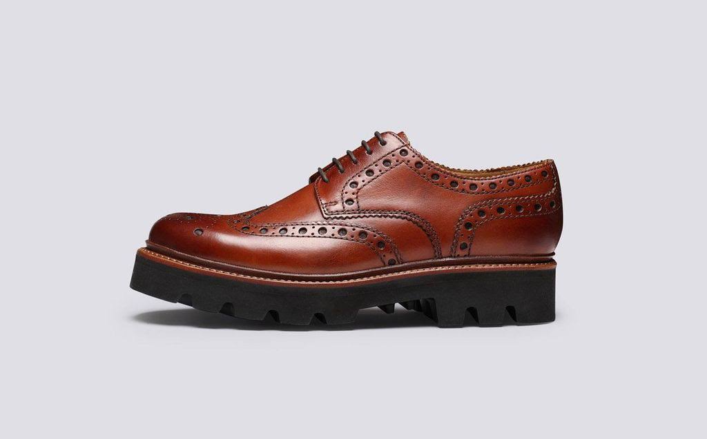 Grenson Archie Brogues in Tan Leather - Brown - Lace-ups