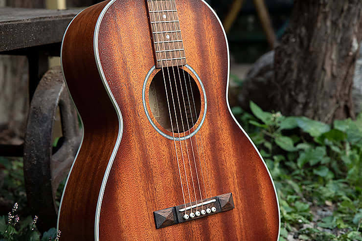 Cort AP550M Mahogany Parlor Acoustic Guitar